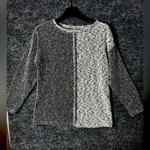 Nic + Zoe Speckled Grey Horizon Top - Size Medium (M)